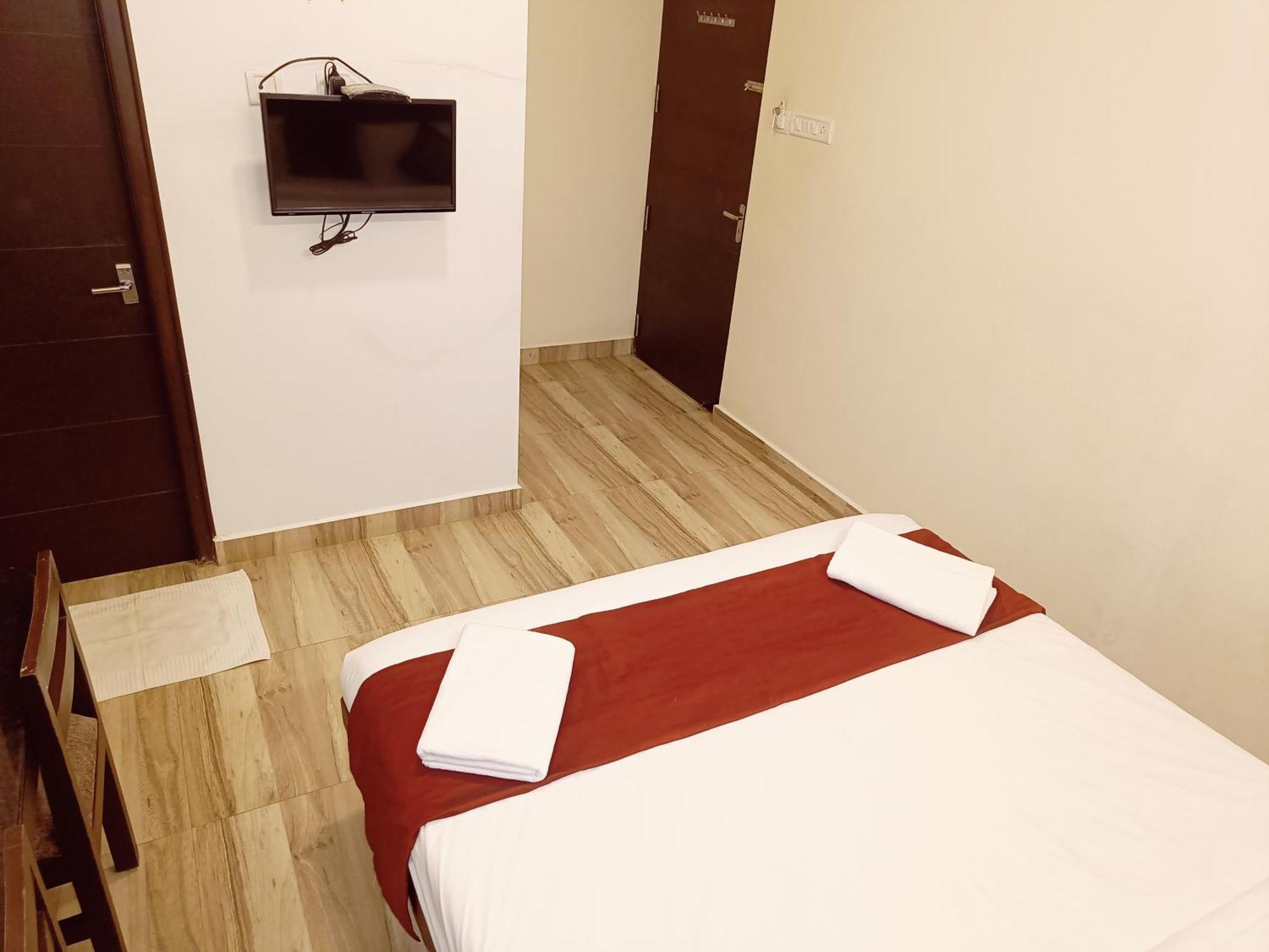 Hotel Marys Arcade Thanjavur Exterior photo
